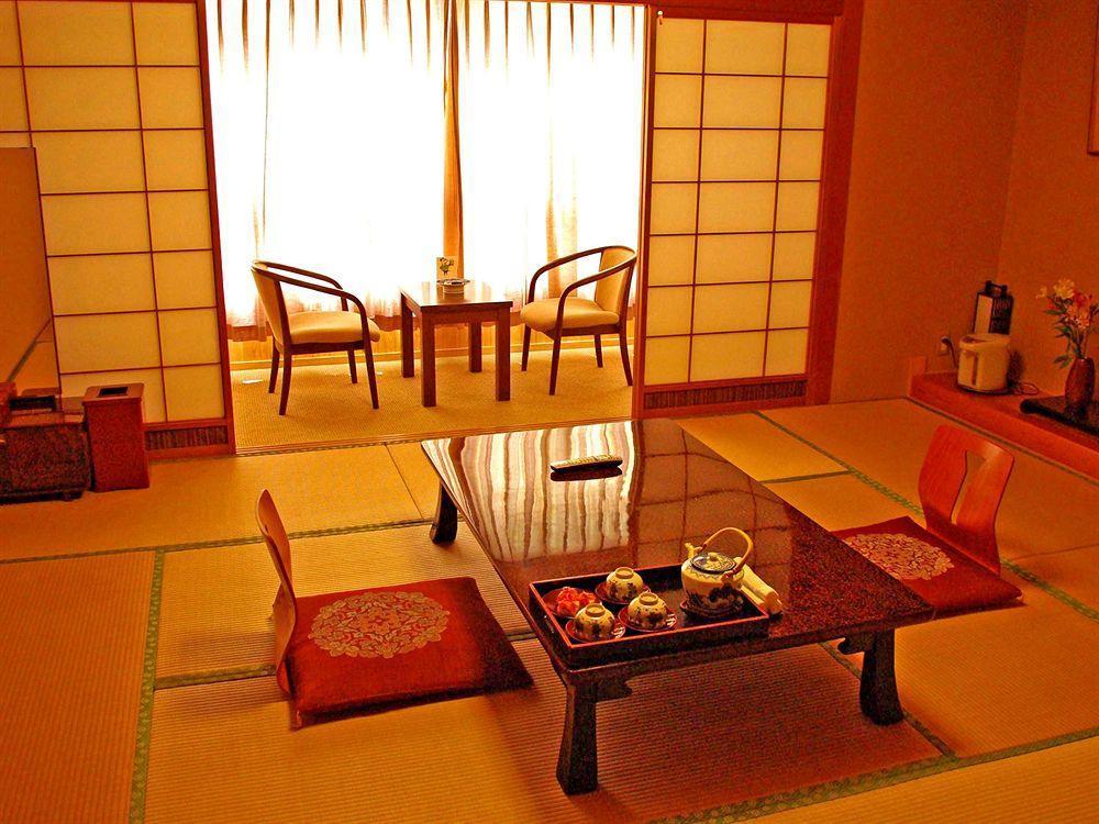 Gero Onsen Fugaku Hotel Buitenkant foto